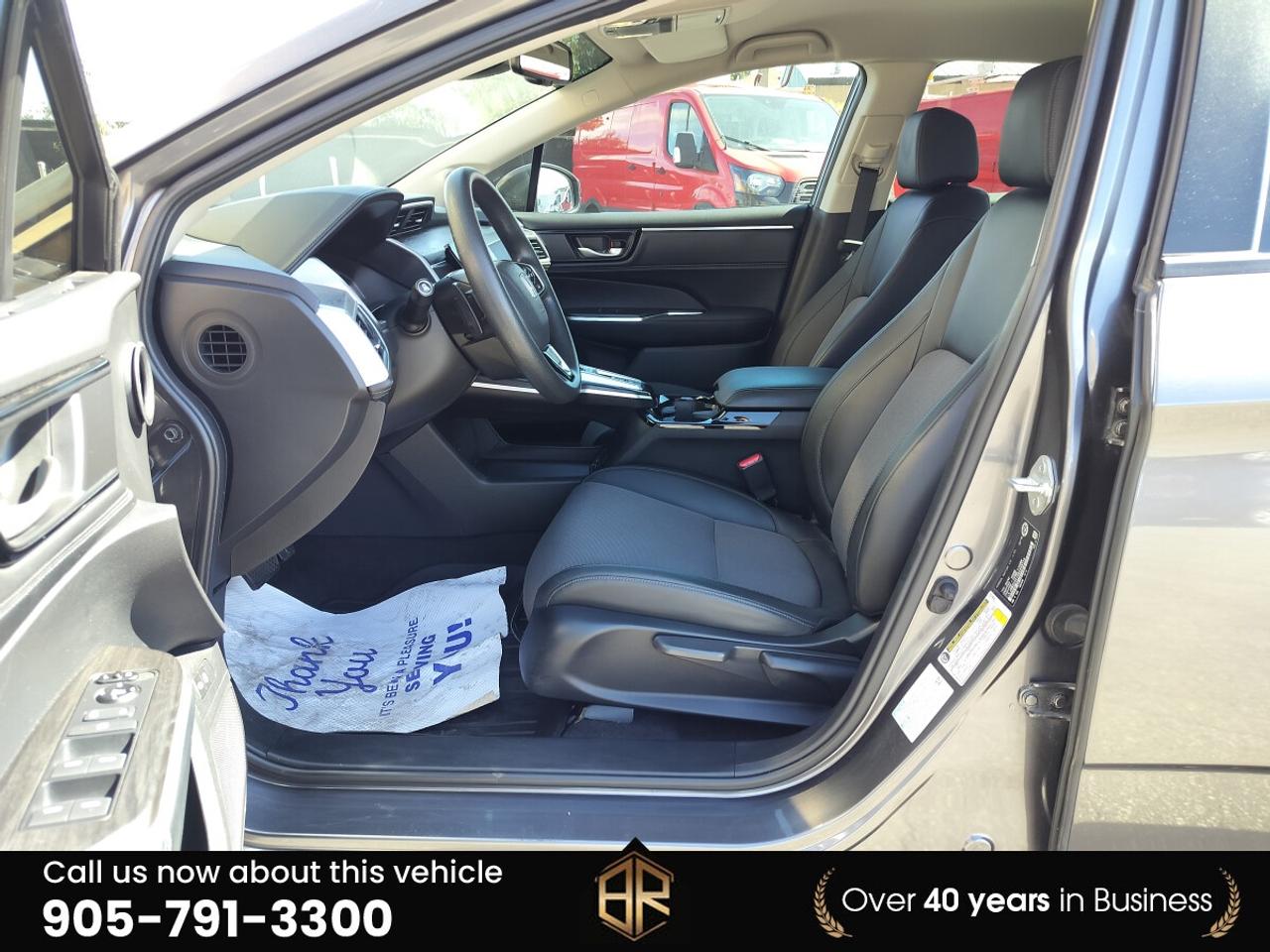 2019 Honda Clarity Plug-In Hybrid | No Accidents Reported Photo
