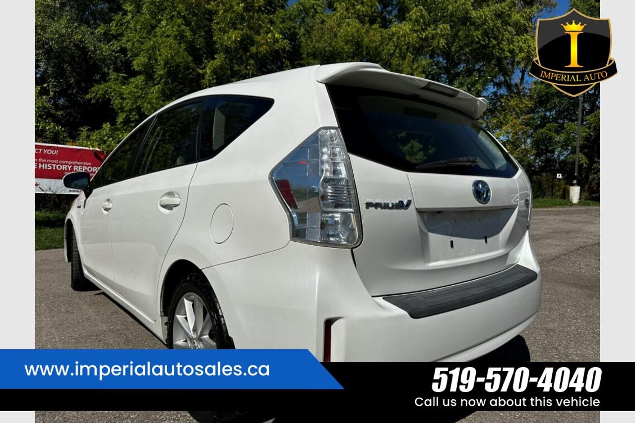 2012 Toyota Prius V Photo