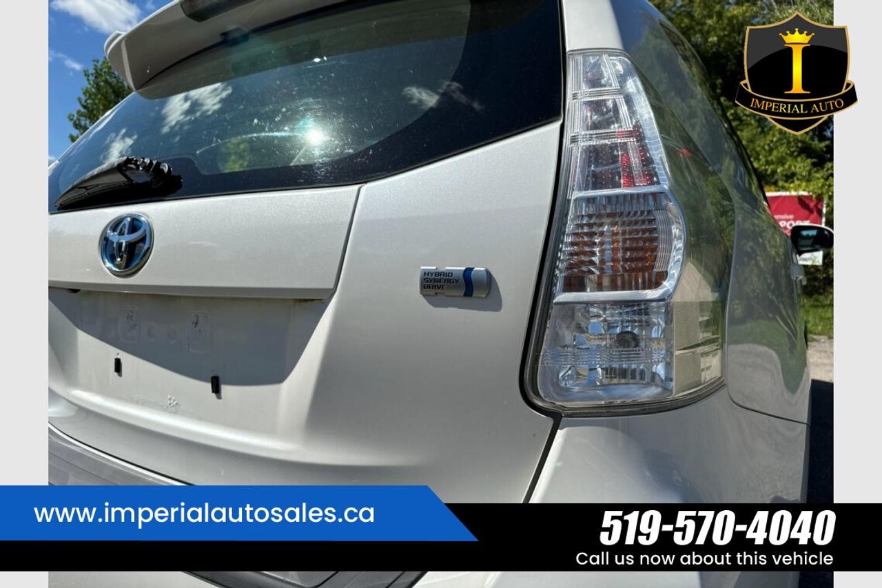 2012 Toyota Prius V Photo