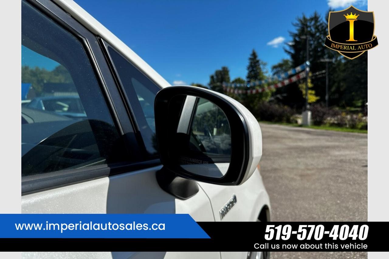 2012 Toyota Prius V Photo
