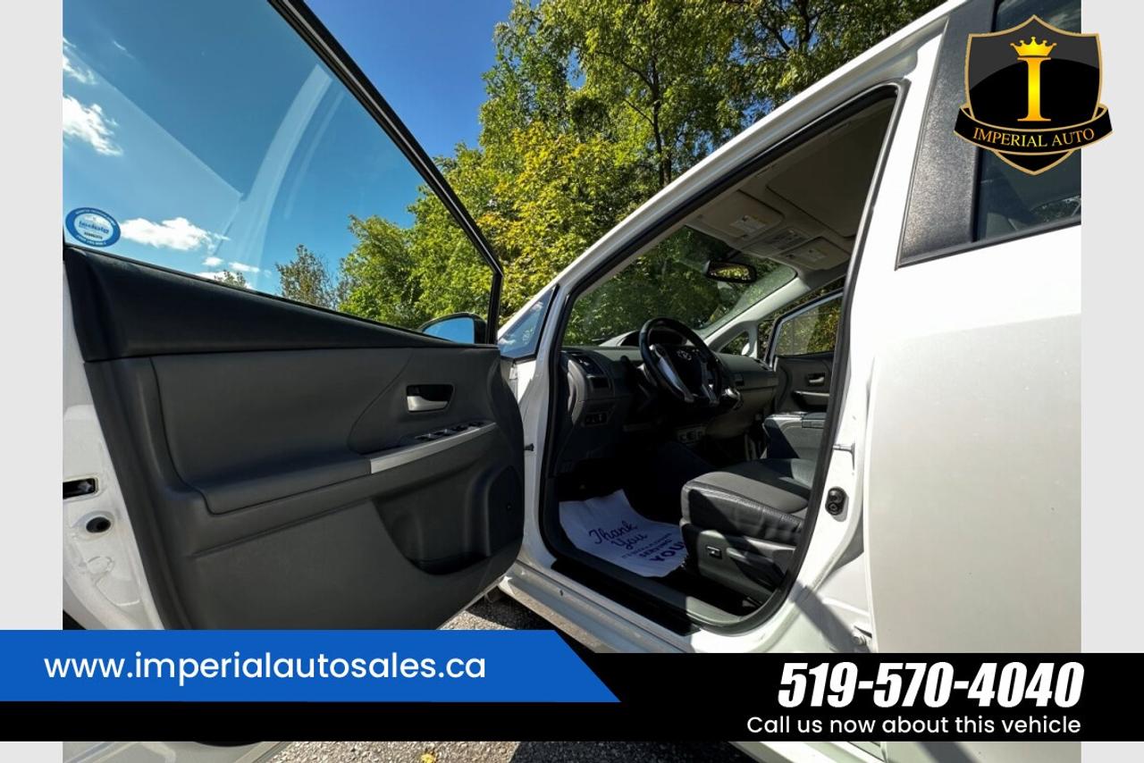 2012 Toyota Prius V Photo