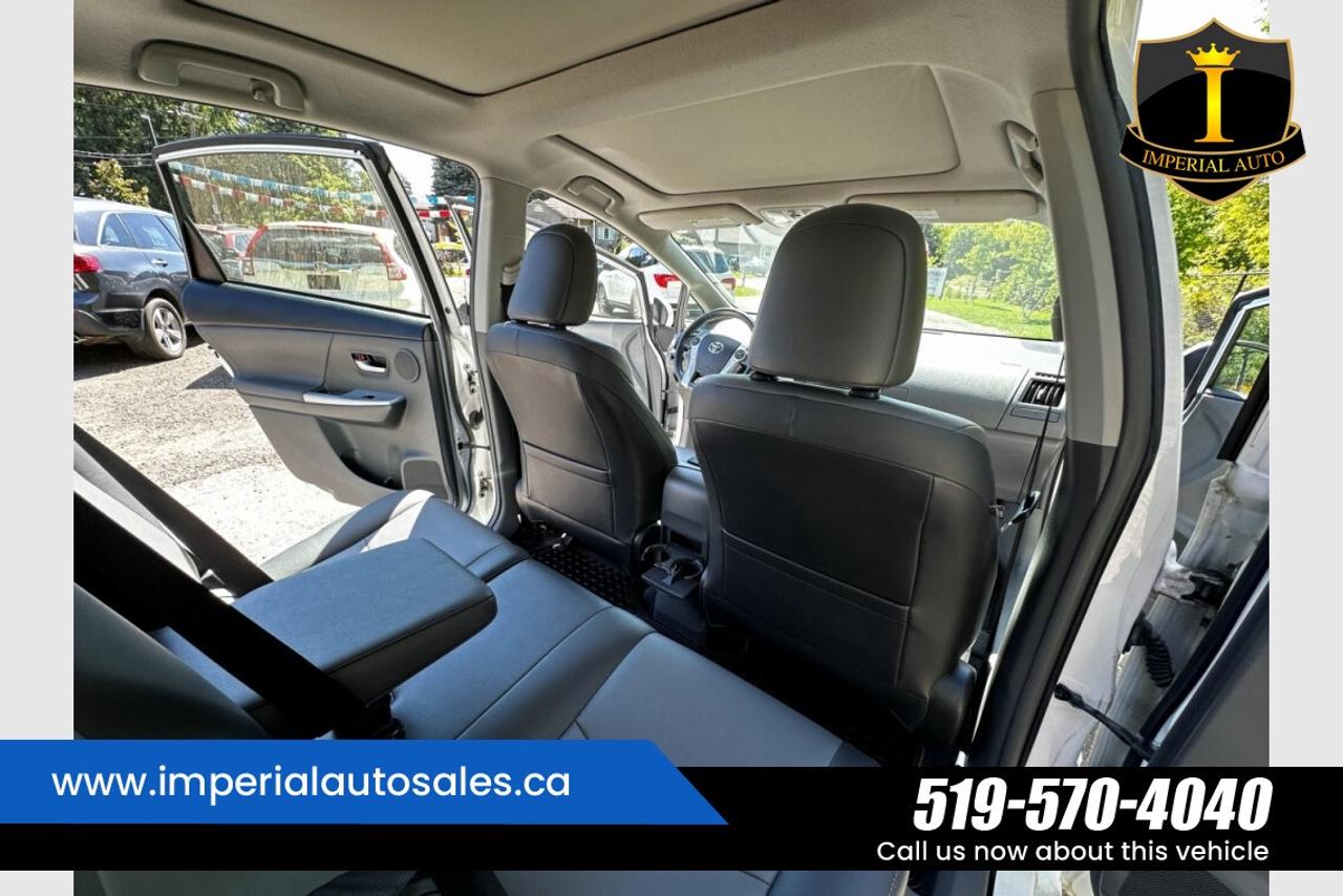 2012 Toyota Prius V Photo