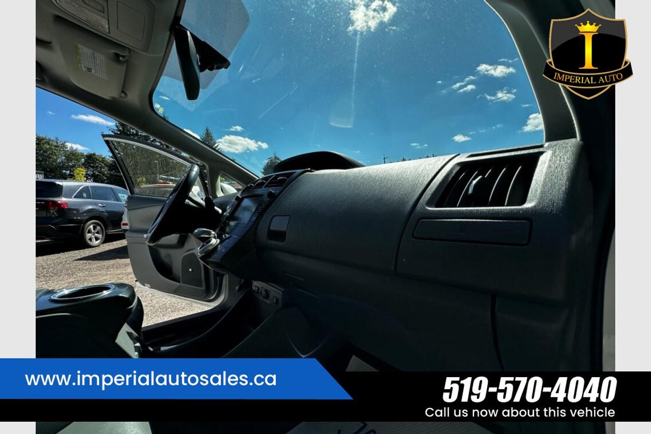 2012 Toyota Prius V Photo