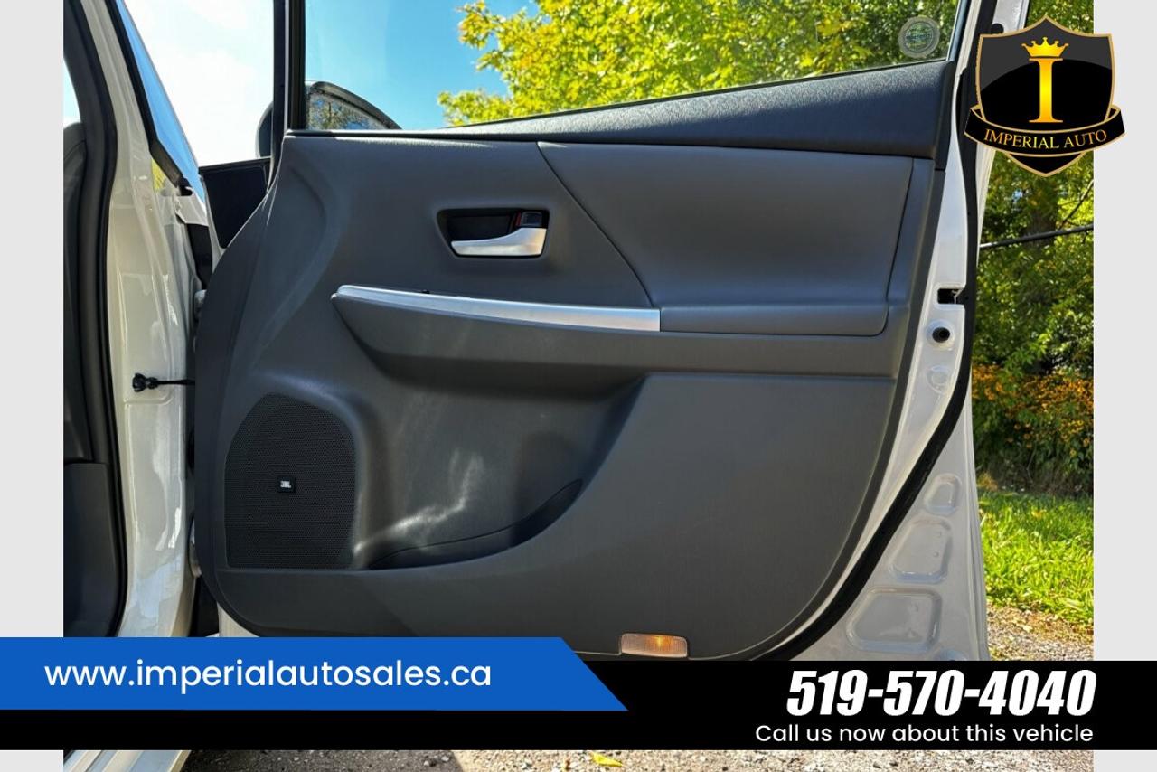 2012 Toyota Prius V Photo
