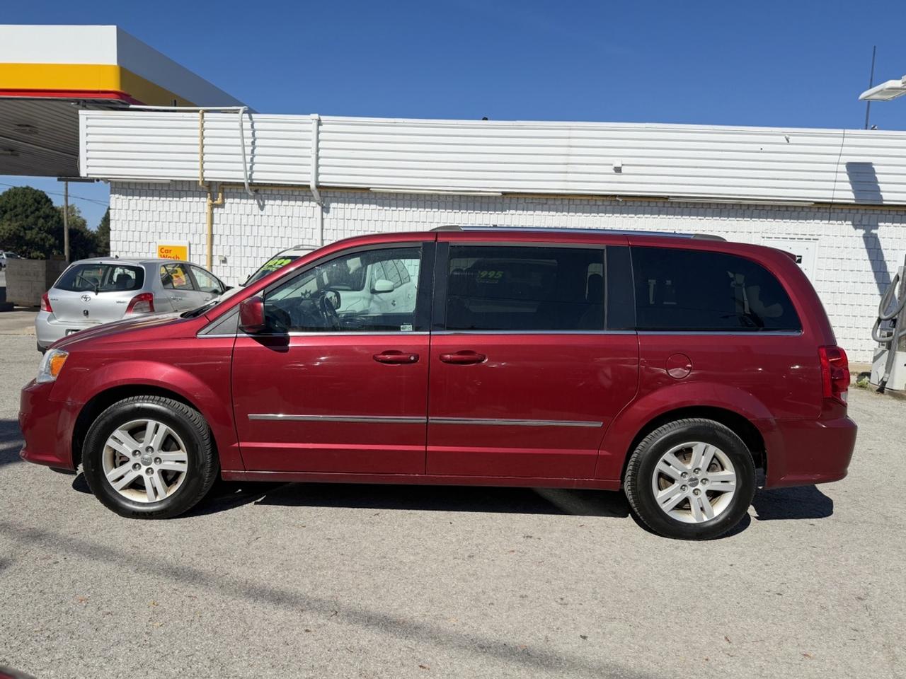 2015 Dodge Grand Caravan Crew - ONE OWNER VEHICLE!! Photo