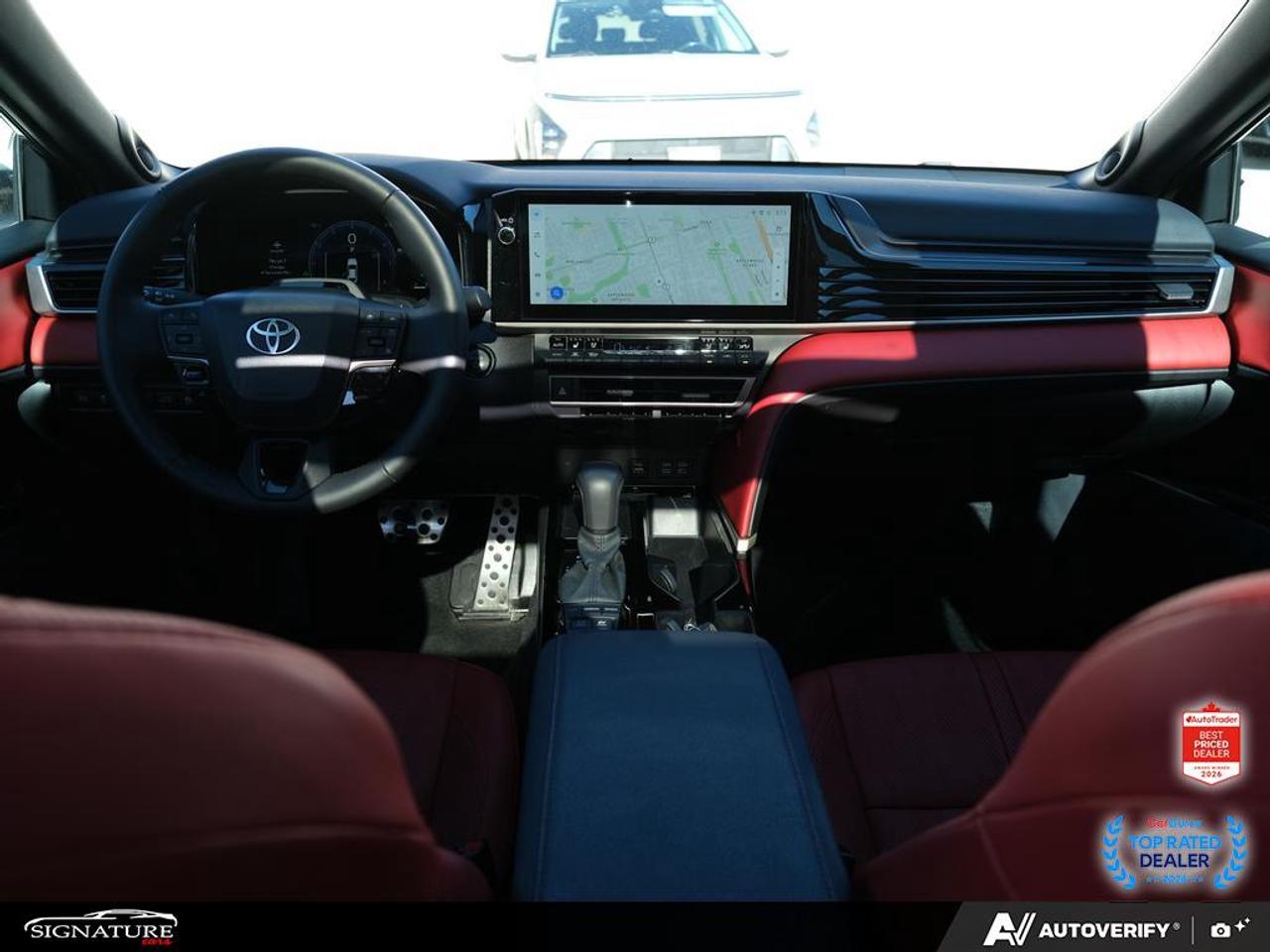 2025 Toyota Camry HYBRID XSE No Accident Red Leather Cooled Seats Photo