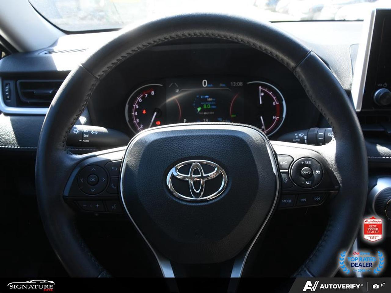 2024 Toyota RAV4 XLE AWD No Accident Sunroof Carplay BSM Photo