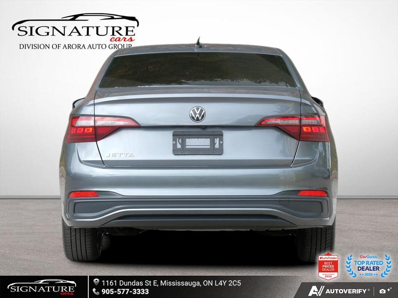 2024 Volkswagen Jetta Comfortline Sport Pkg No Accident Sunroof Ambient Photo4