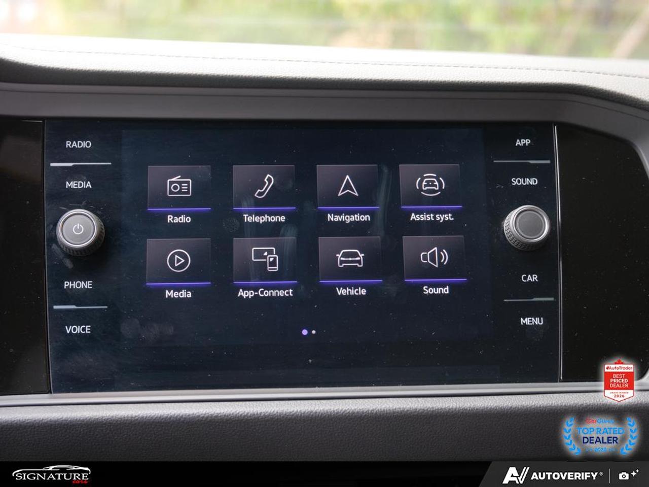 2024 Volkswagen Jetta Comfortline Sport Pkg No Accident Sunroof Ambient Photo