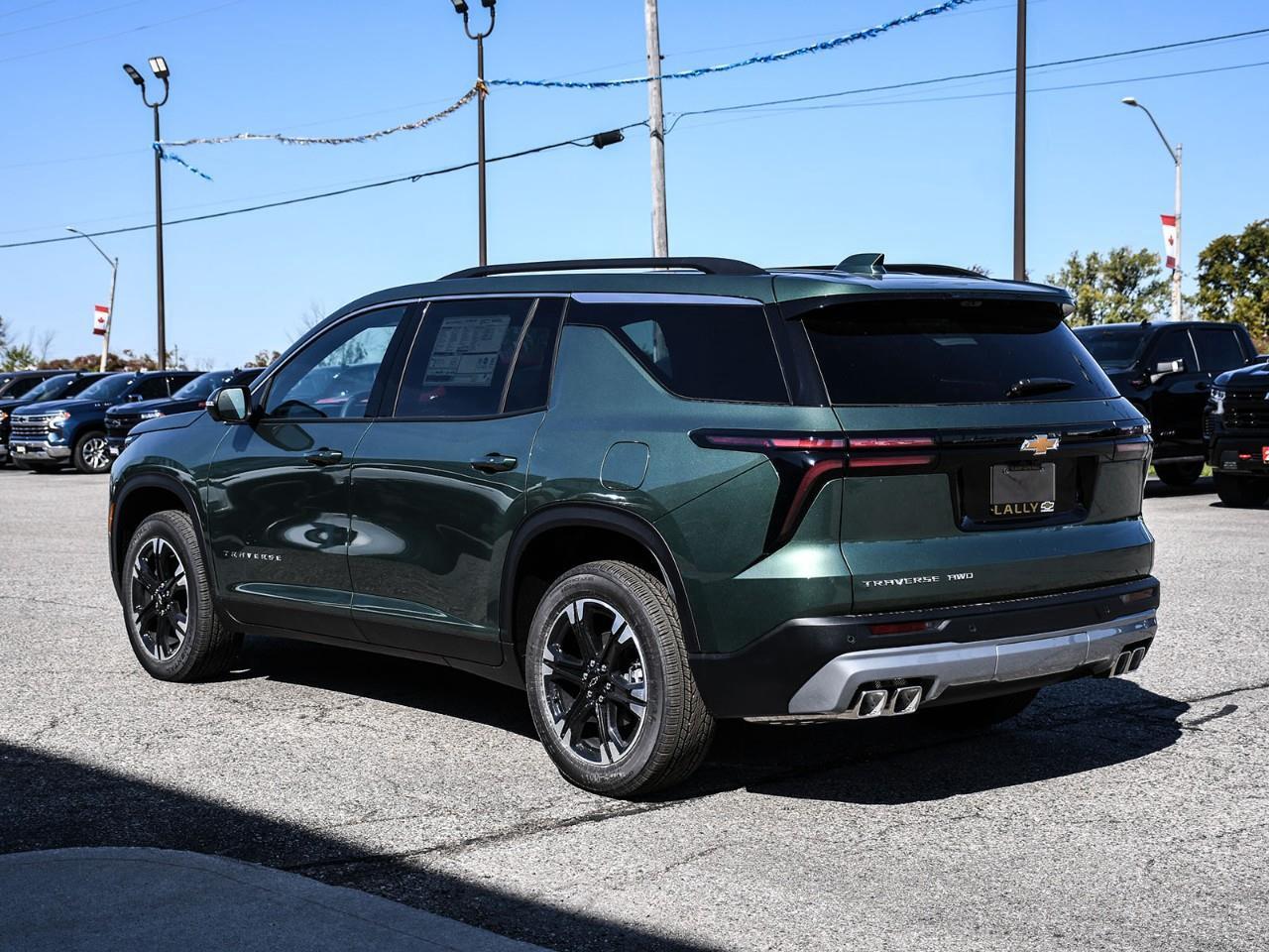 2027 Chevrolet Traverse LT Photo