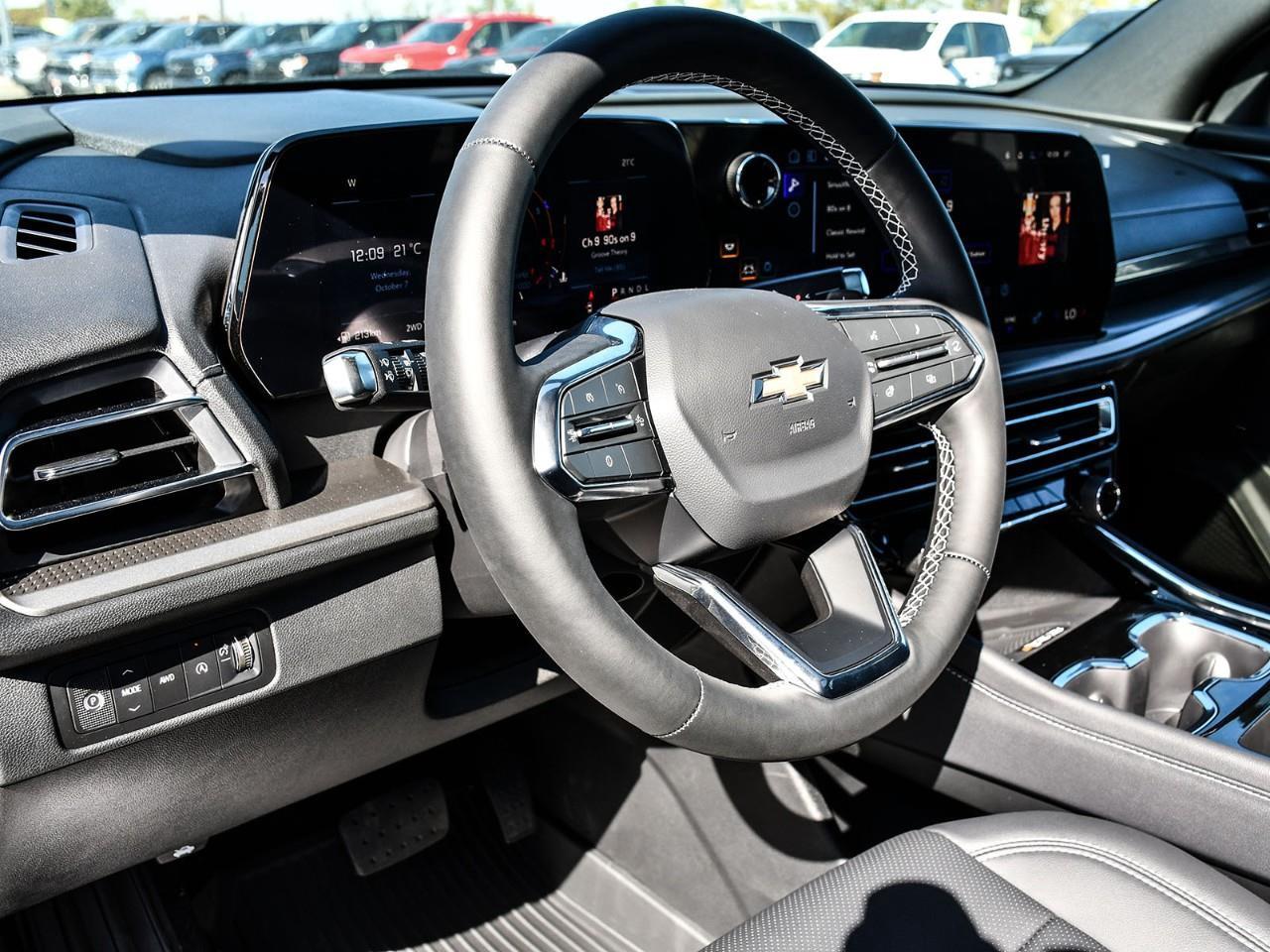 2027 Chevrolet Traverse LT Photo