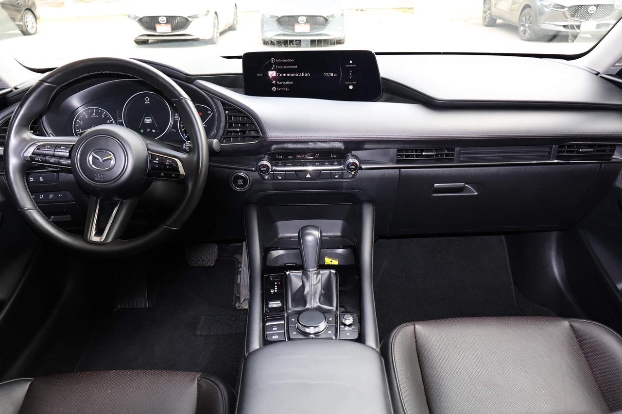 2025 Mazda MAZDA3 GT Photo