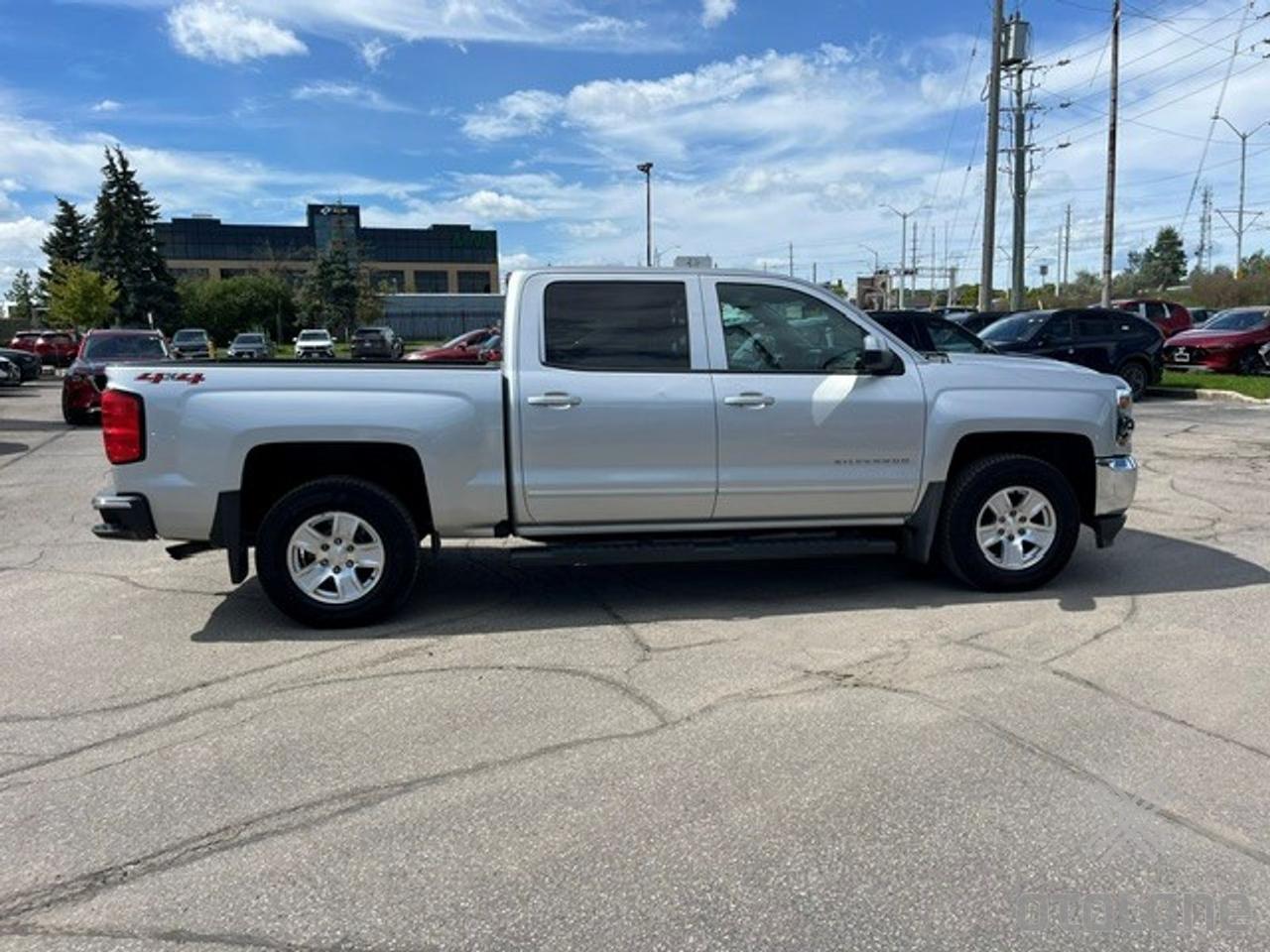 2018 Chevrolet Silverado 1500 LT 4x4 Photo5