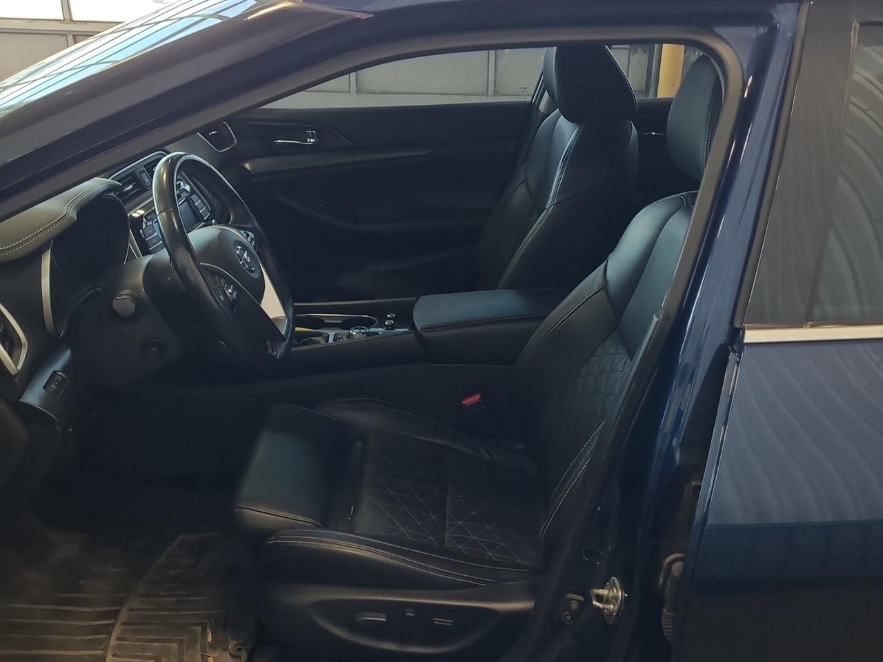 2019 Nissan Maxima Platinum Photo
