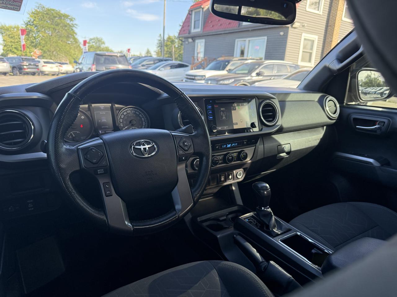 2016 Toyota Tacoma 4WD Double Cab V6 Auto SR5 Photo