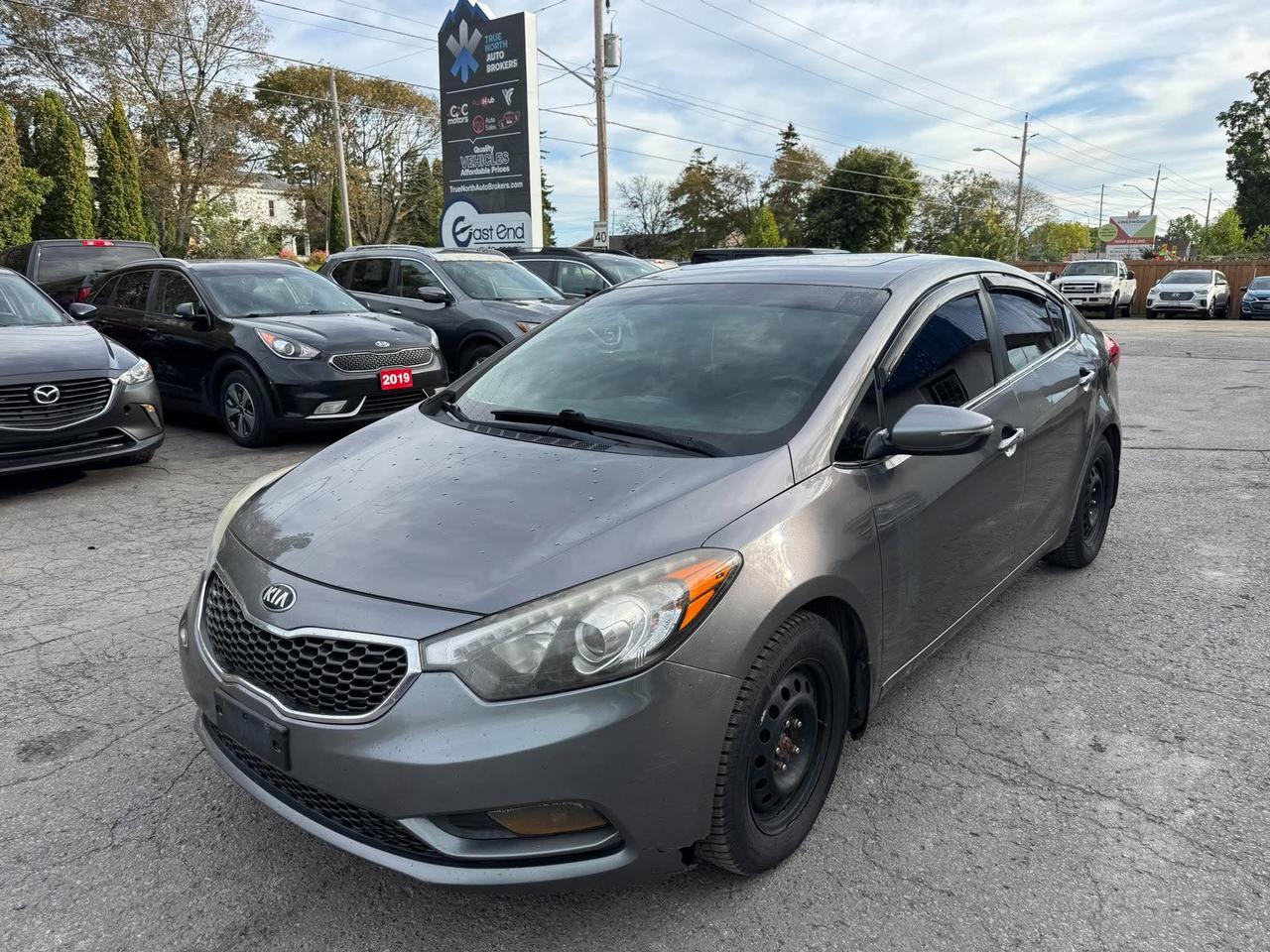 2016 Kia Forte 4dr Sdn Auto EX w/Sunroof Photo