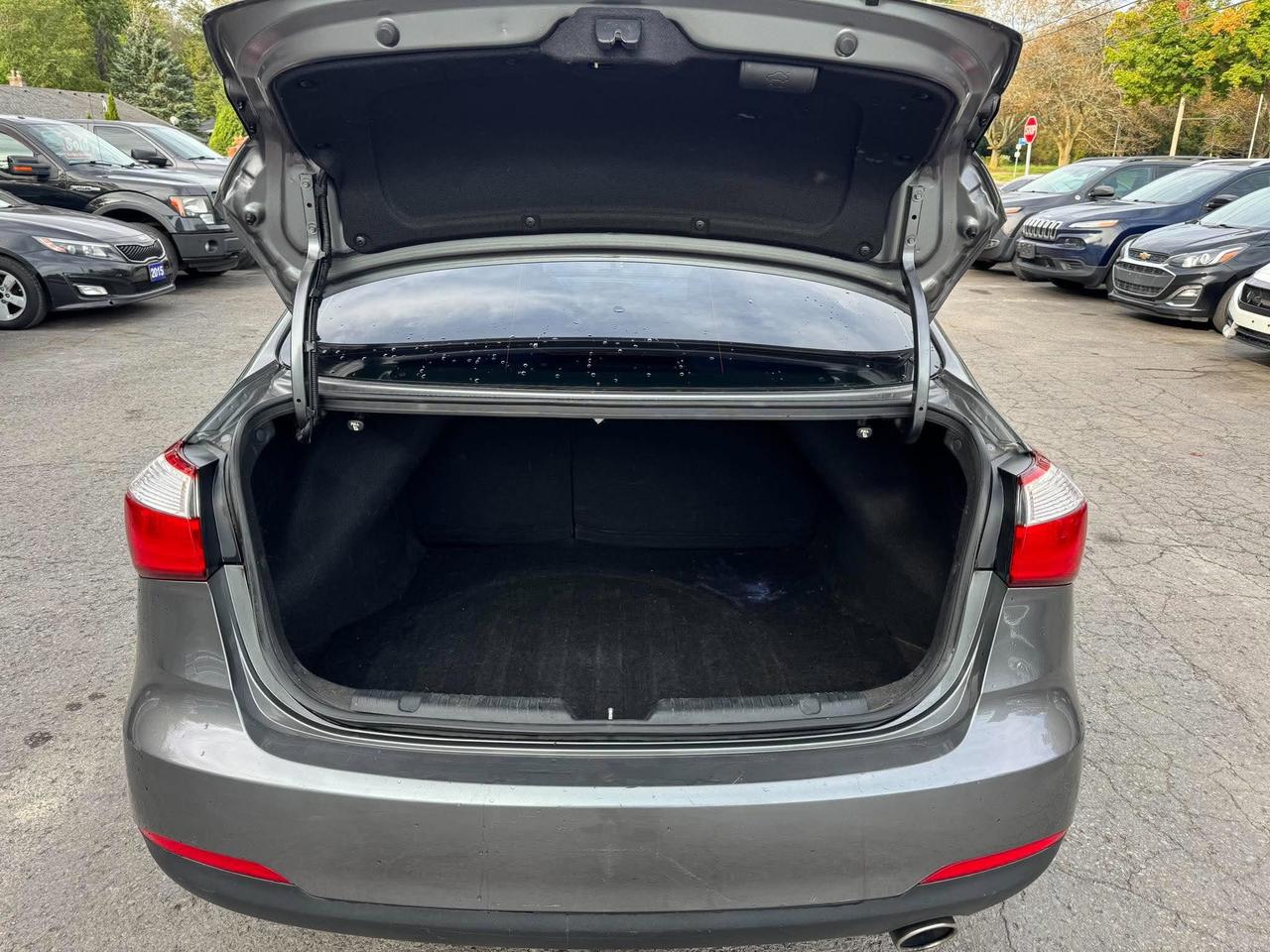 2016 Kia Forte 4dr Sdn Auto EX w/Sunroof - Photo #7