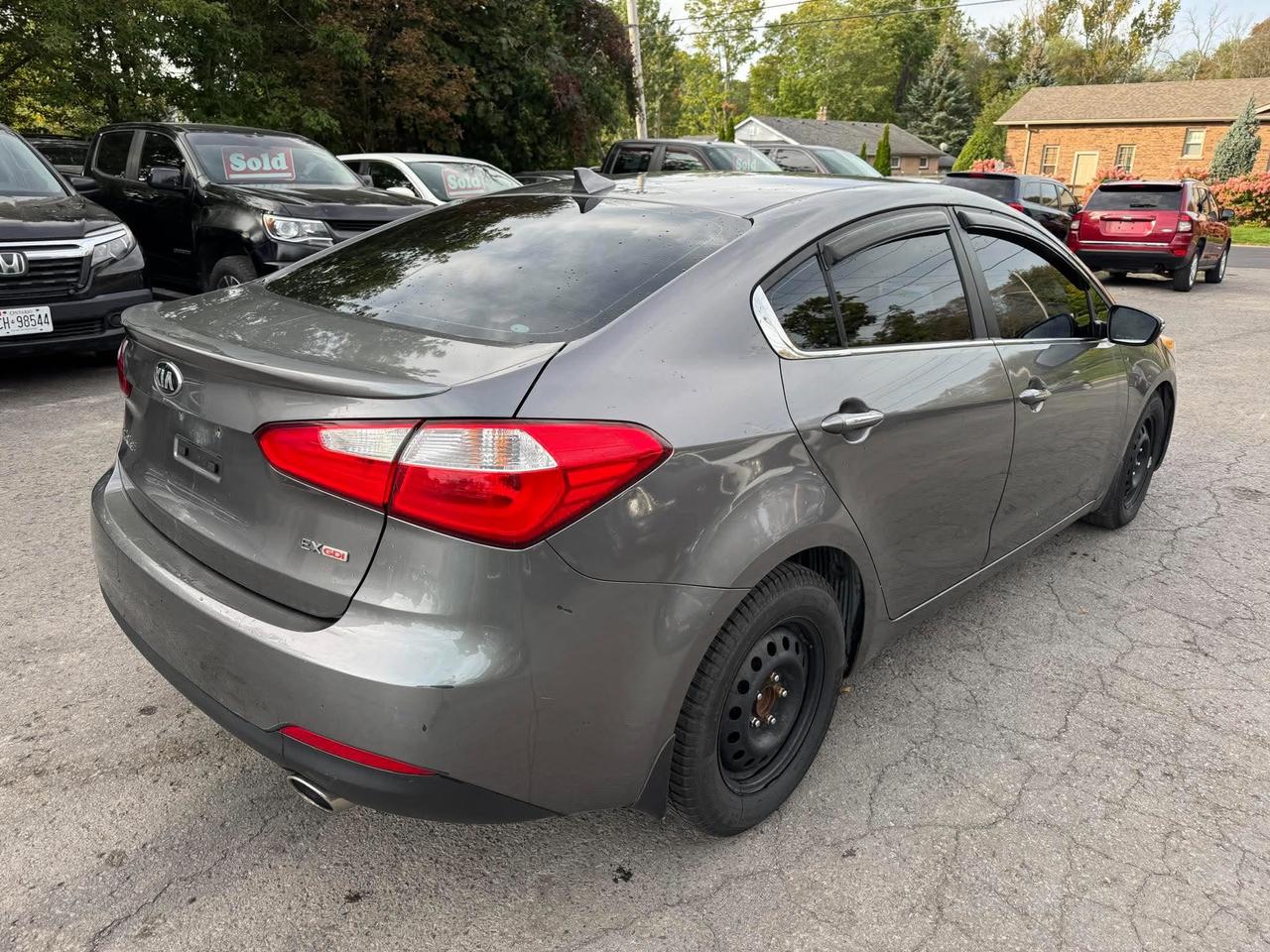 2016 Kia Forte 4dr Sdn Auto EX w/Sunroof - Photo #8