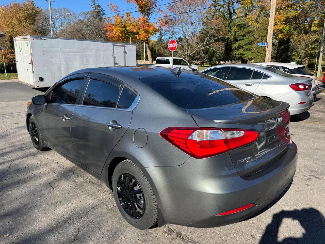 2016 Kia Forte 4dr Sdn Auto EX w/Sunroof Photo
