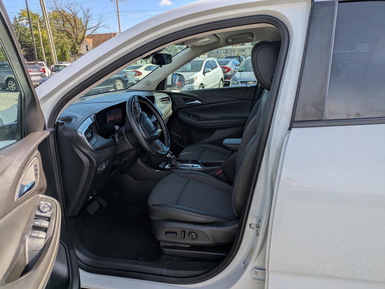 2024 Buick Encore GX AWD 4dr Preferred Photo