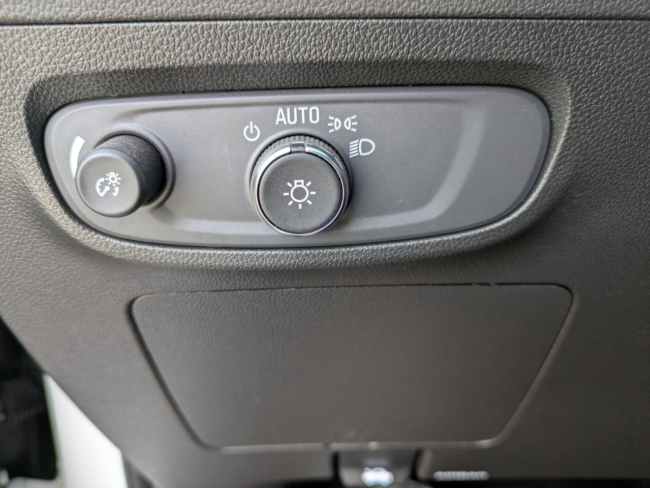 2024 Buick Encore GX AWD 4dr Preferred Photo