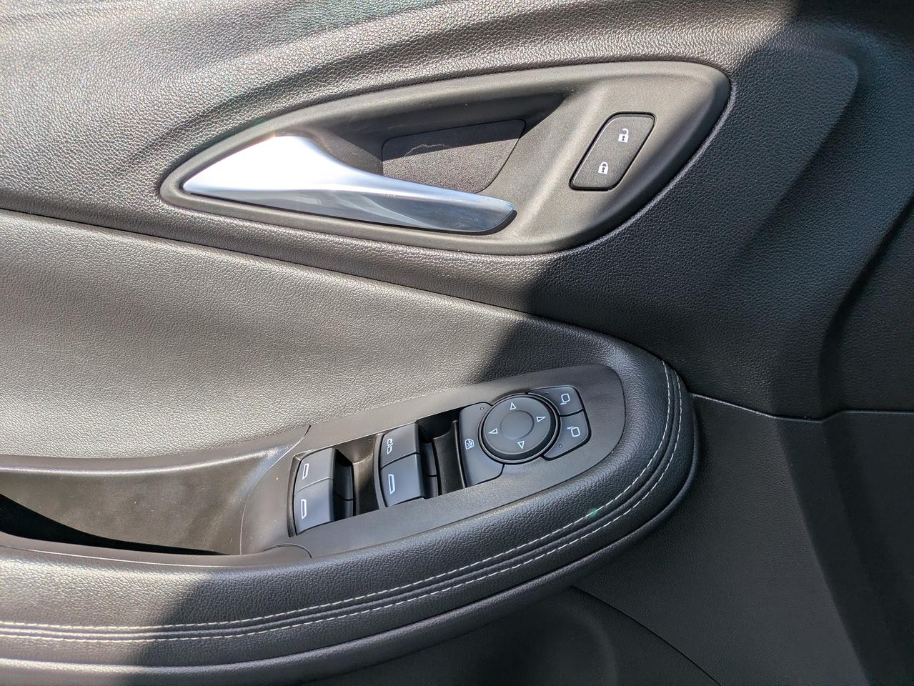 2024 Buick Encore GX AWD 4dr Preferred Photo