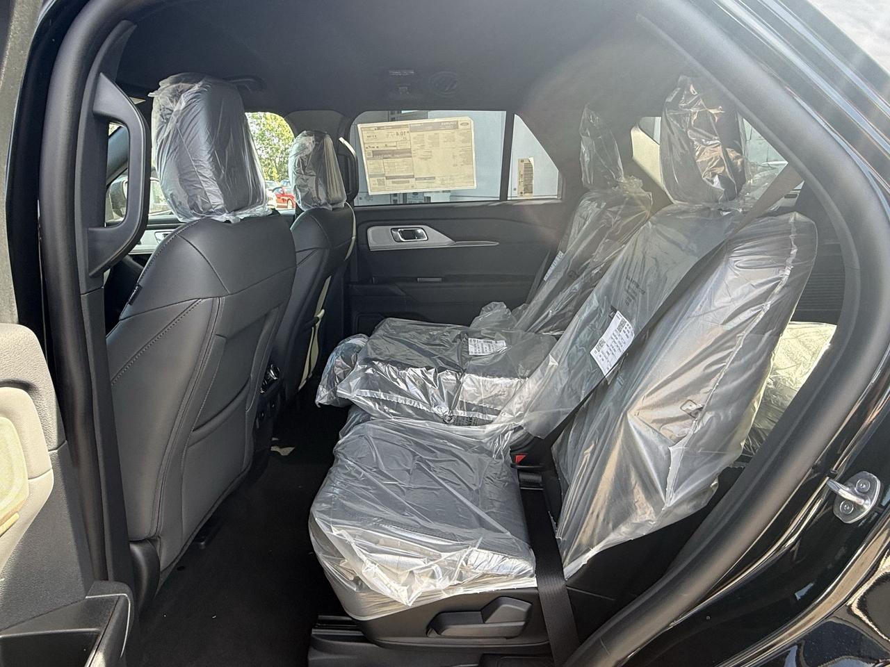 2027 Ford Explorer ACTIVE, ADAPTIVE CRUISE, REMOTE START, TOW PKG Photo