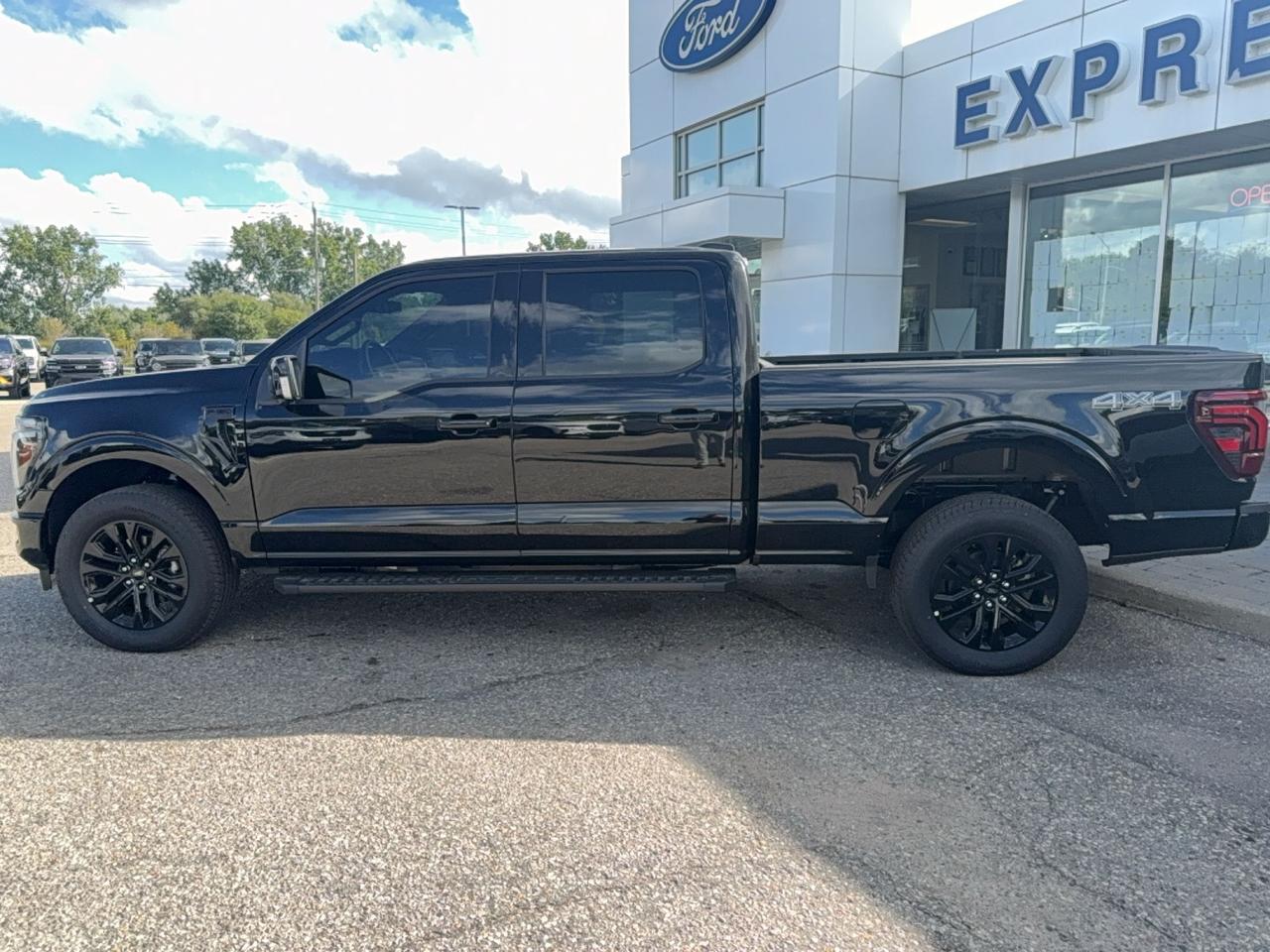 2026 Ford F-150 LARIAT, MOONROOF, BLACK PKG, BED UTILITY PKG Photo