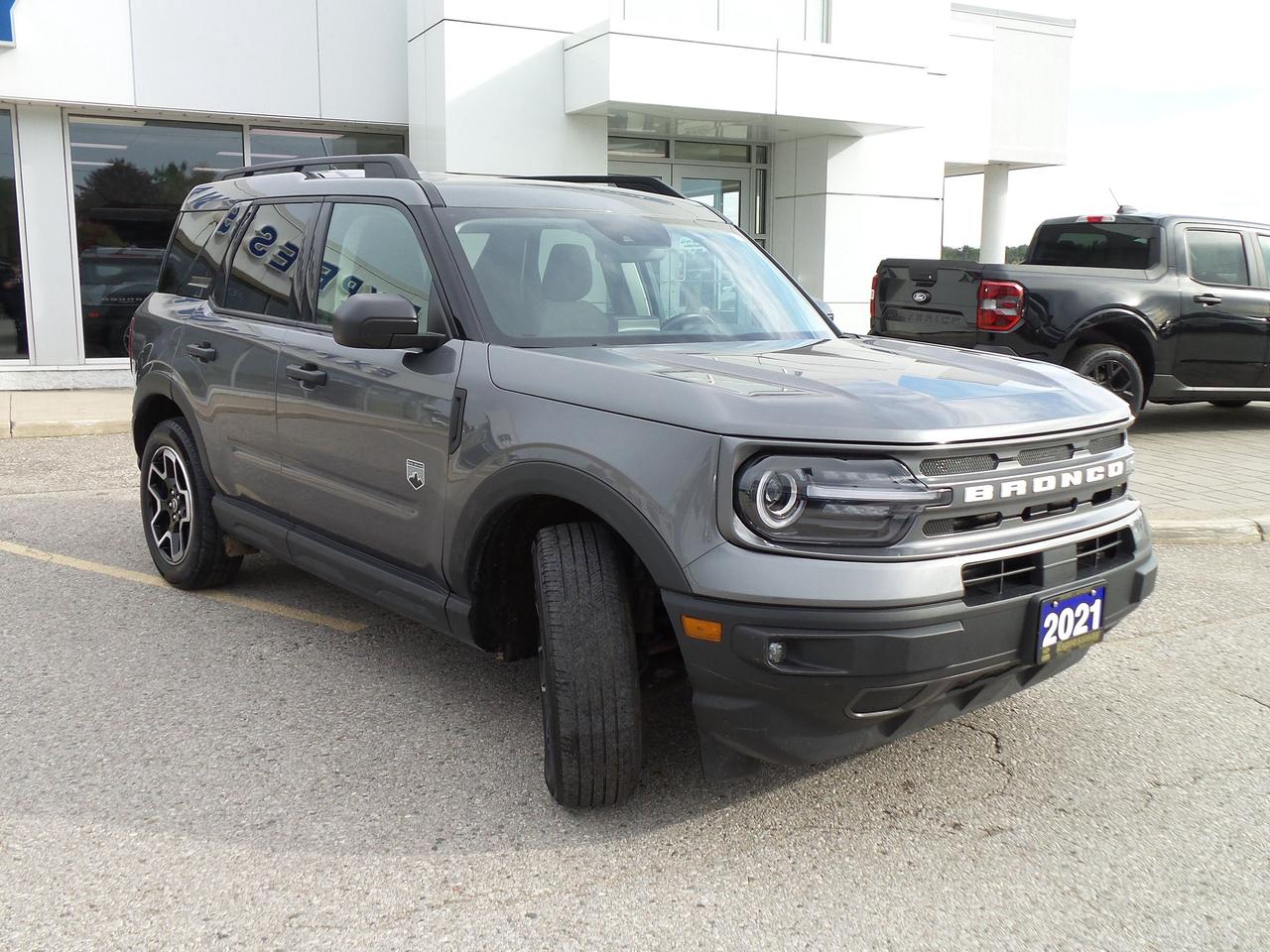 2021 Ford Bronco BIG BEND! 1.5L ECOBOOST! GREAT ON FUEL! COPILOT! Photo2
