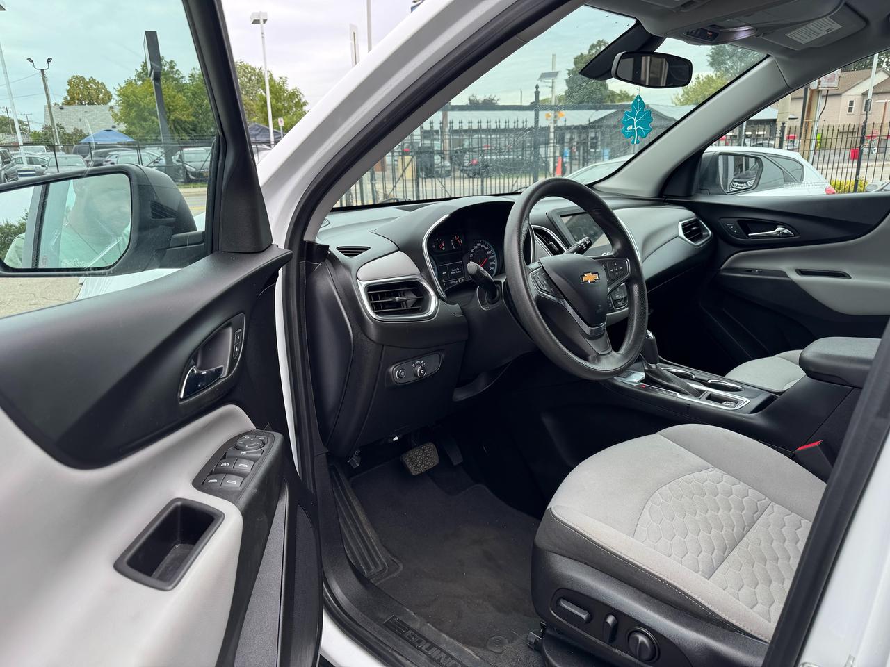 2019 Chevrolet Equinox AWD LS w/1LS | CERTIFIED Photo