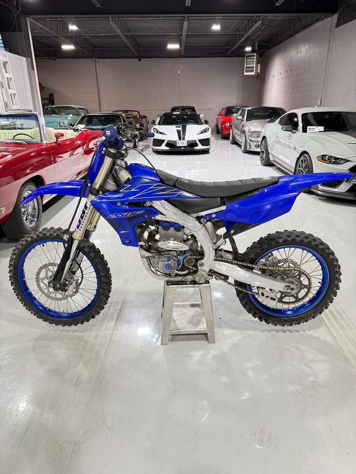 2022 Yamaha YZ 250F *LOW MILEAGE / GREAT STARTER BIKE* - Photo #1