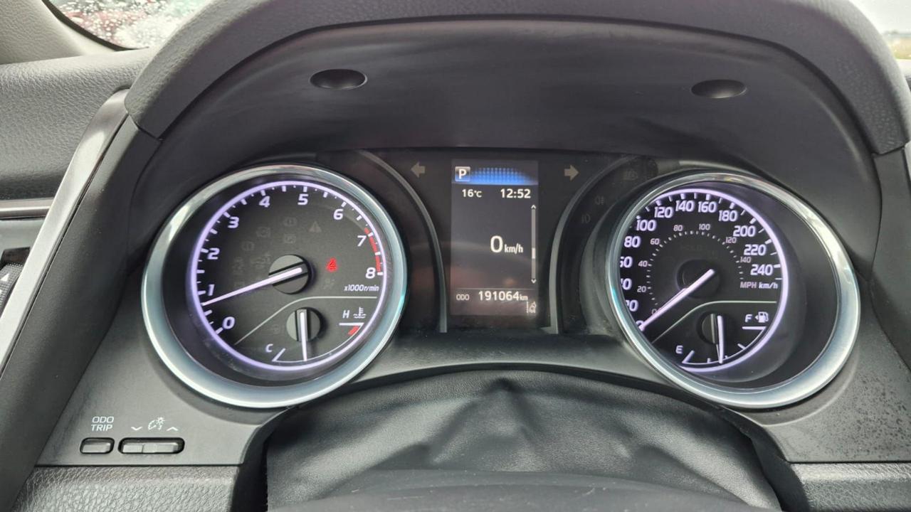 2020 Toyota Camry SE, WELL MAINTAINED, 4 CYLINDER, CERTIFIED Photo