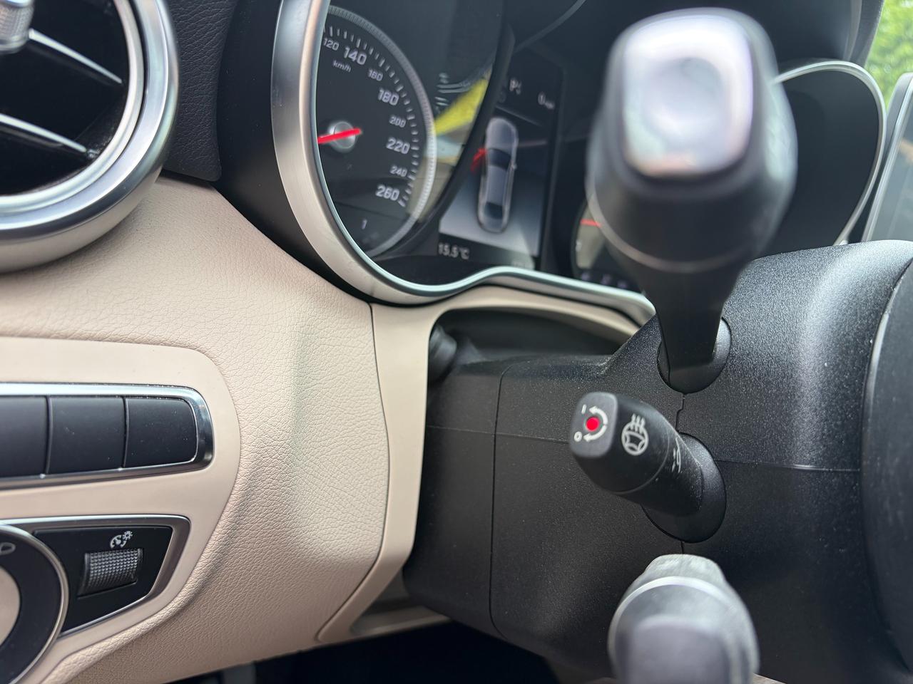 2018 Mercedes-Benz C-Class C 300 Photo