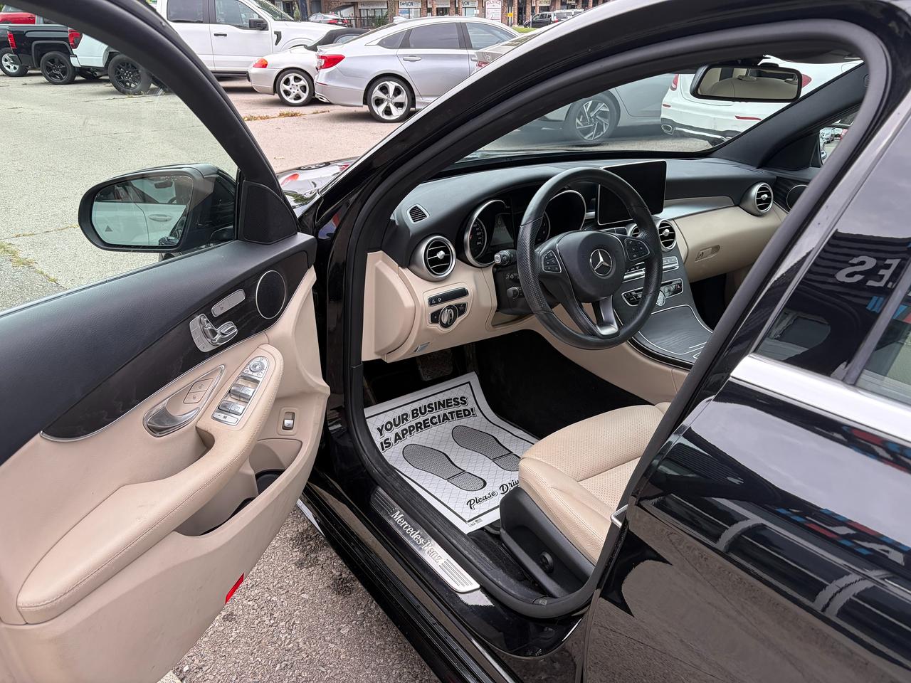2018 Mercedes-Benz C-Class C 300 Photo