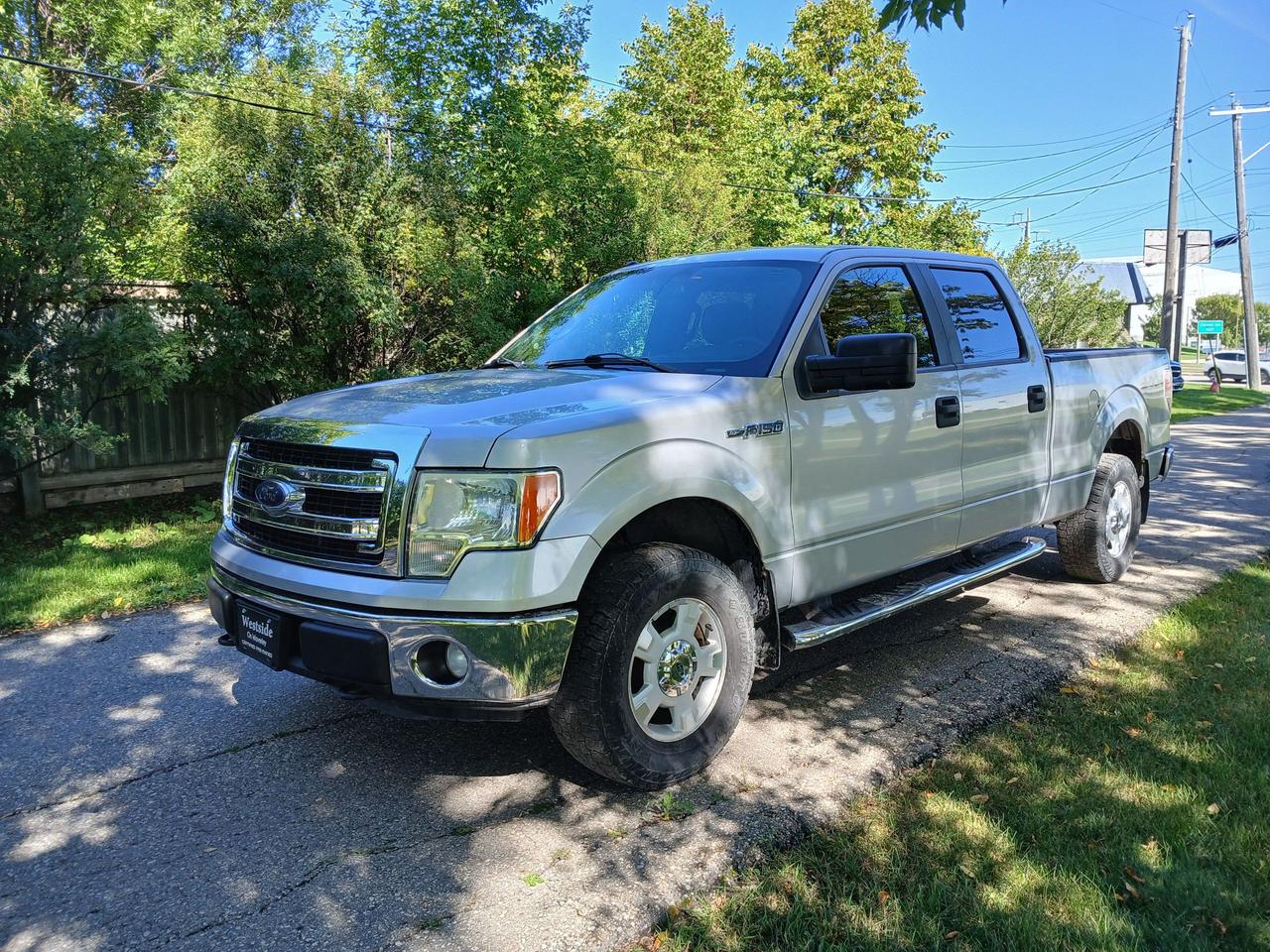 2014 Ford F-150 XLT - Photo #1
