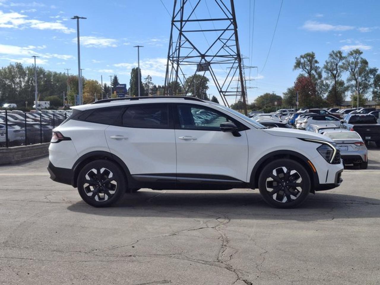 2023 Kia Sportage X-Line Limited | Pano Roof | Quilted Leather | Heated + Ventilated Seats | Heated Steering & More ! Photo