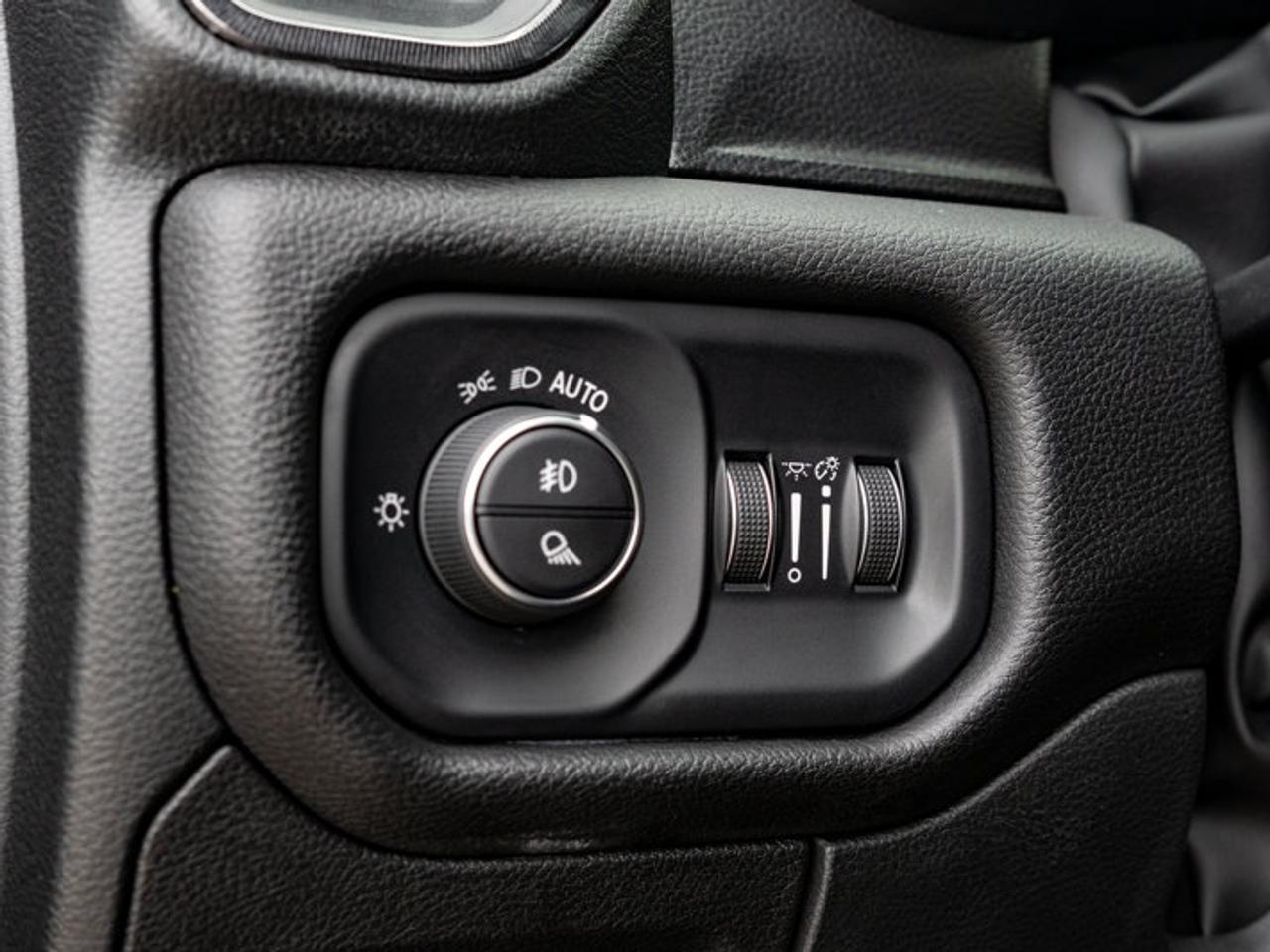 2022 RAM 1500 SPORT Photo
