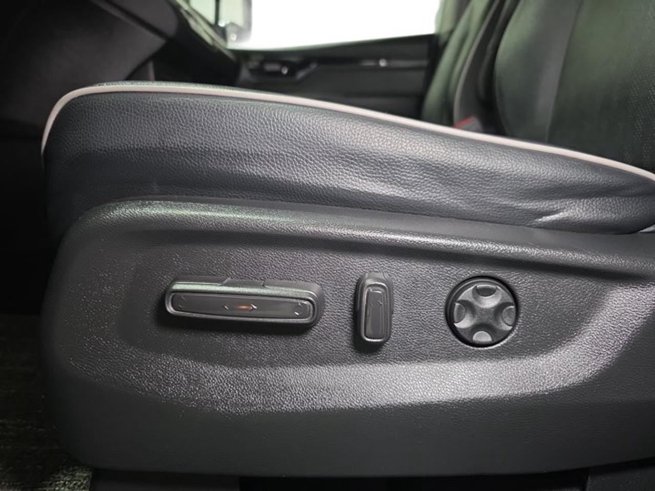 2022 Honda Odyssey Touring Photo