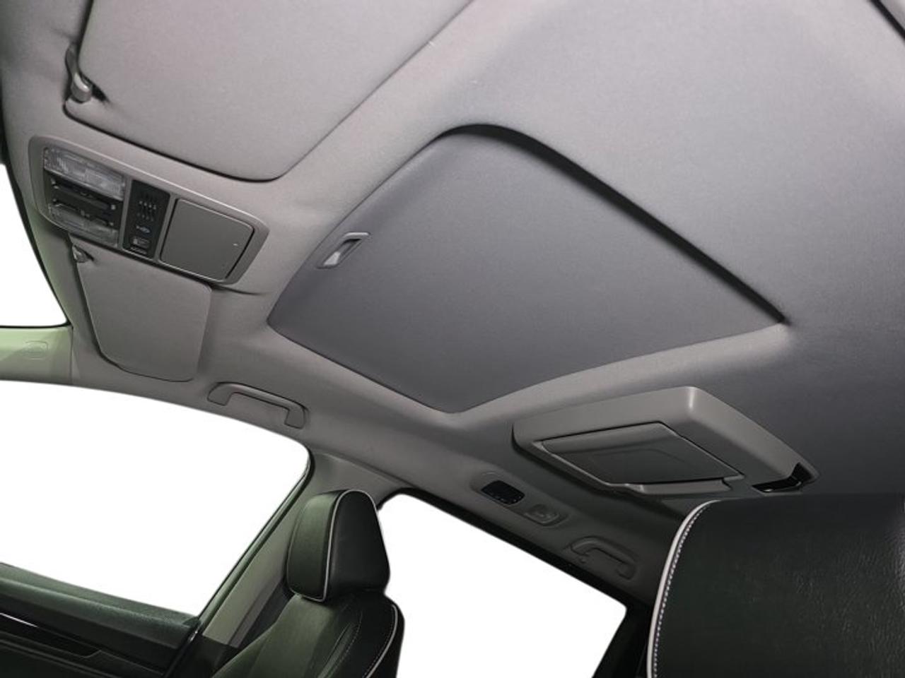 2022 Honda Odyssey Touring Photo