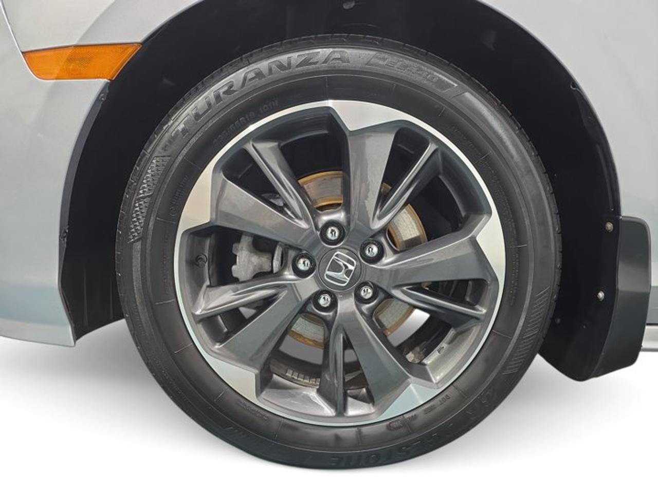 2022 Honda Odyssey Touring Photo