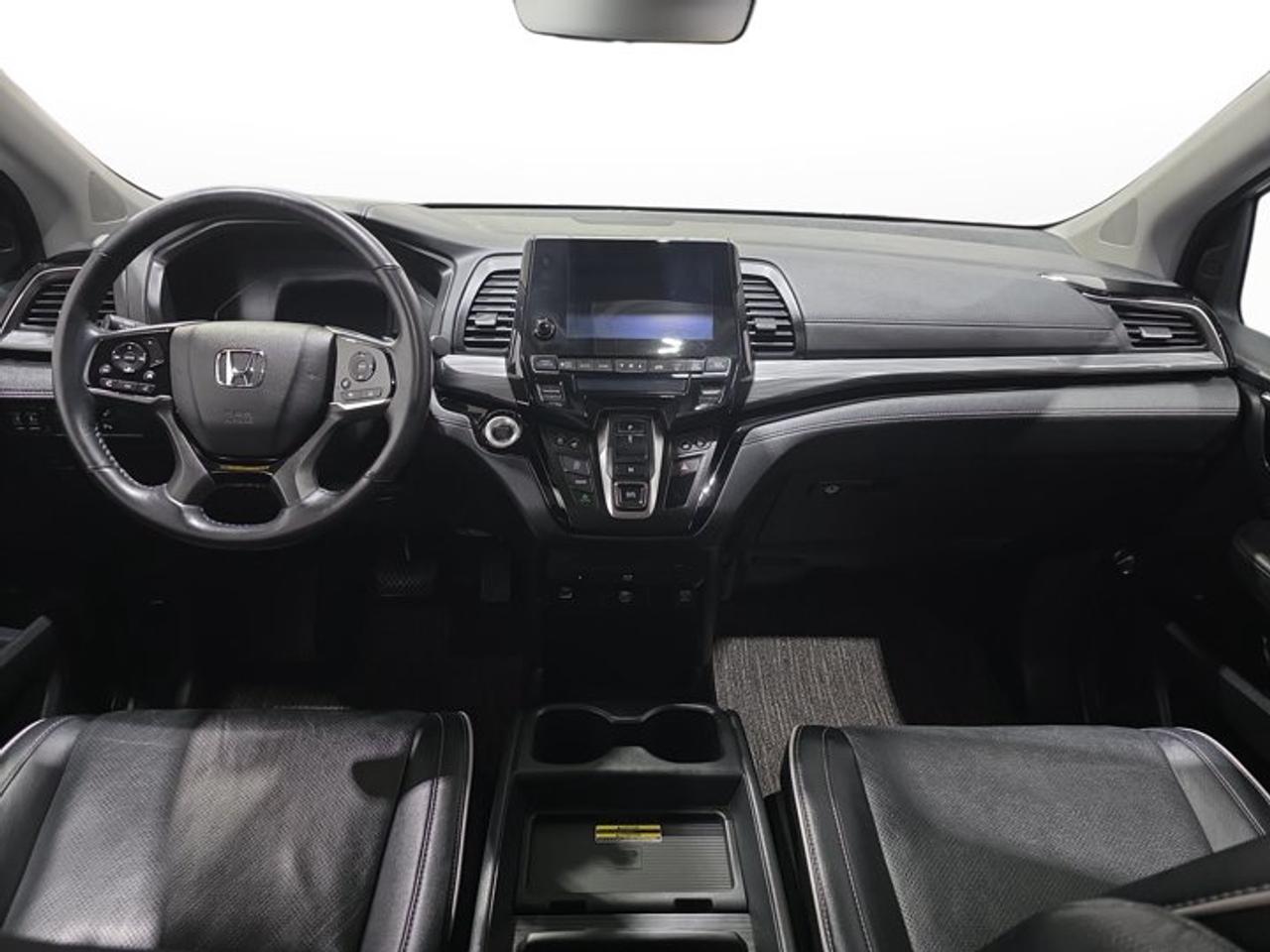2022 Honda Odyssey Touring Photo
