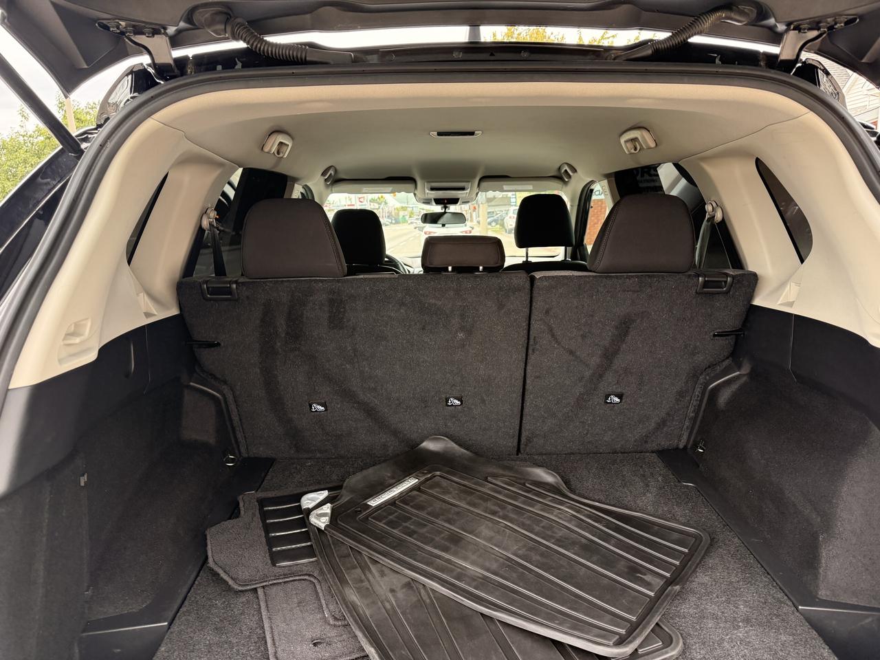 2022 Nissan Rogue FWD S Photo