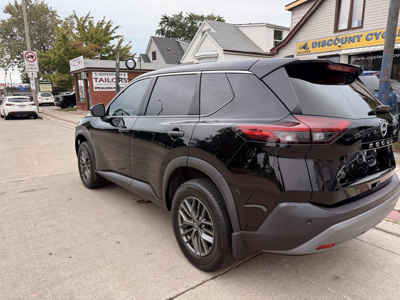 2022 Nissan Rogue FWD S Photo