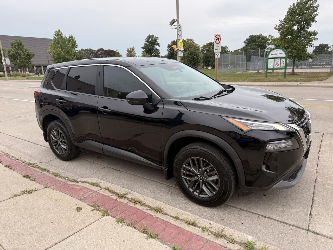 2022 Nissan Rogue FWD S Photo