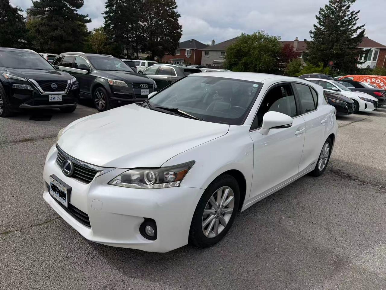 2013 Lexus CT 200h FWD 4dr Hybrid - Photo #1