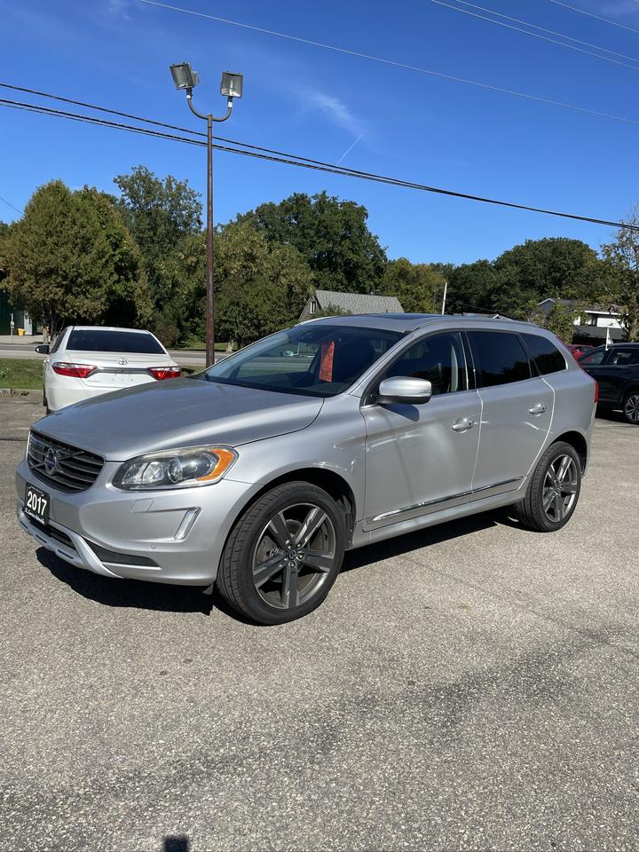 2017 Volvo XC60 T5 Special Edition Premier - Photo #1