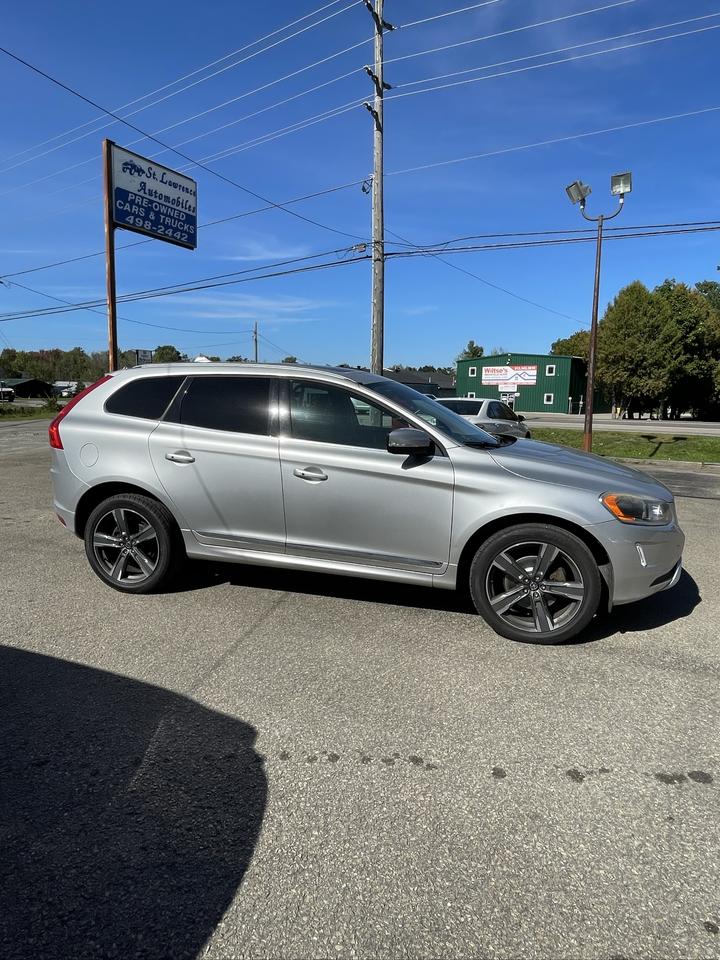 2017 Volvo XC60 T5 Special Edition Premier Photo