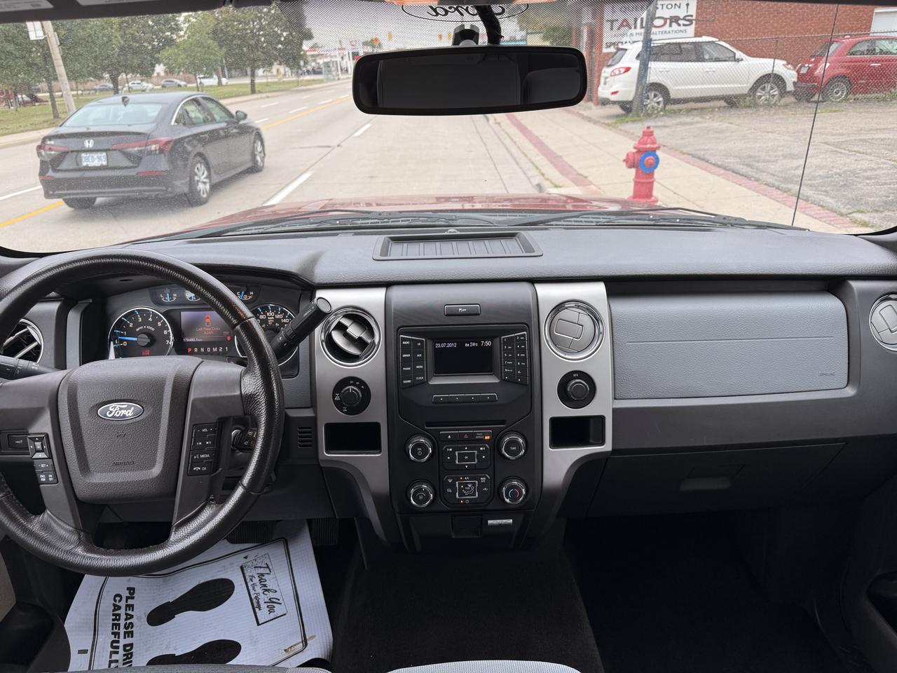 2013 Ford F-150 XLT Photo