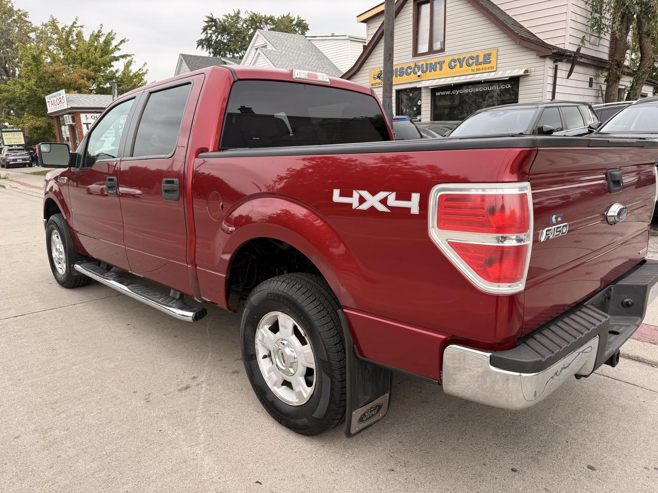 2013 Ford F-150 XLT Photo