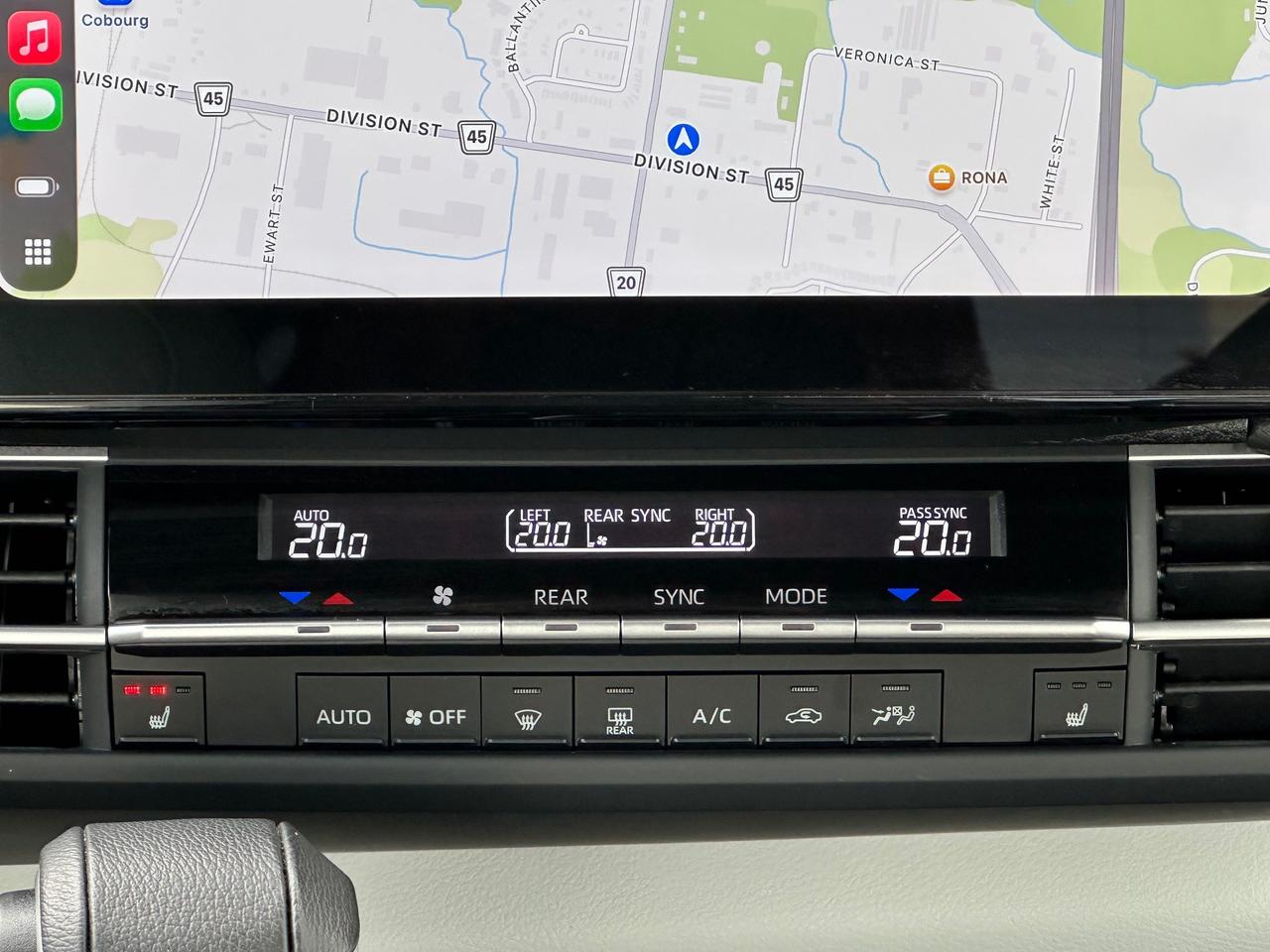 2025 Toyota Sienna XSE 7-Passenger XSE AWD! Photo